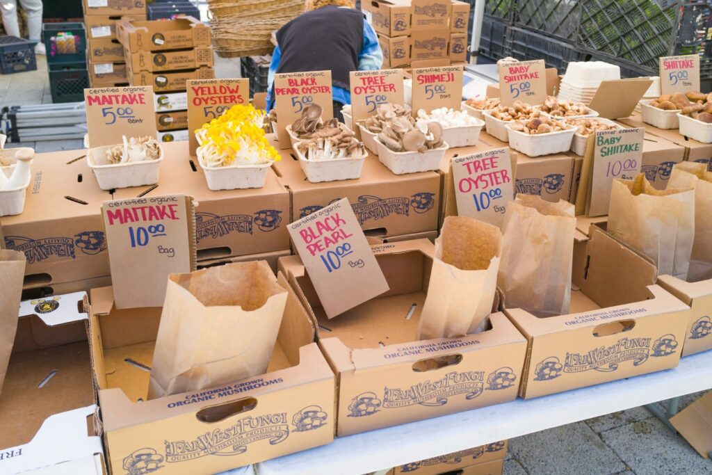 Choosing the right food packaging helps control costs