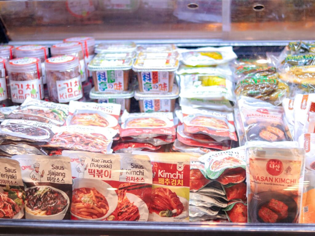 Proper packaging helps extend the shelf life of food products