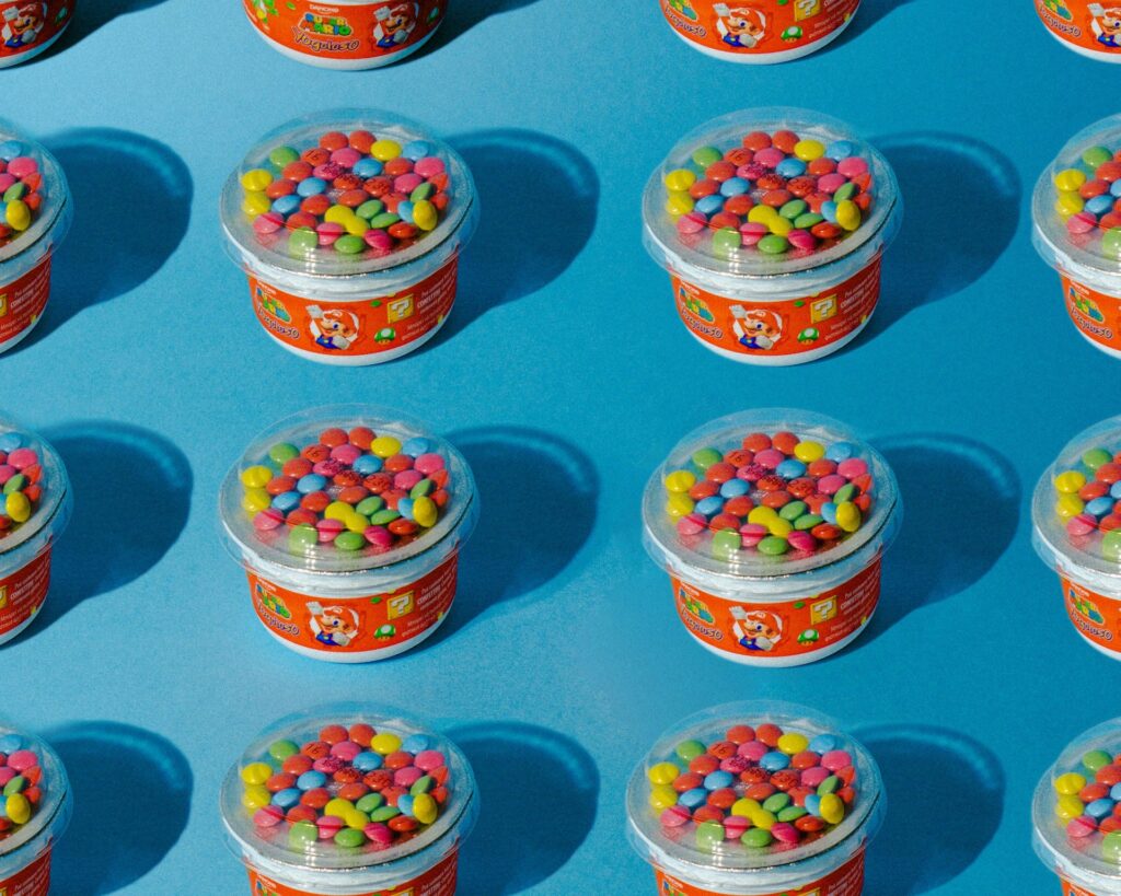 Adding a custom logo to your disposable bowls helps strengthen brand recognition