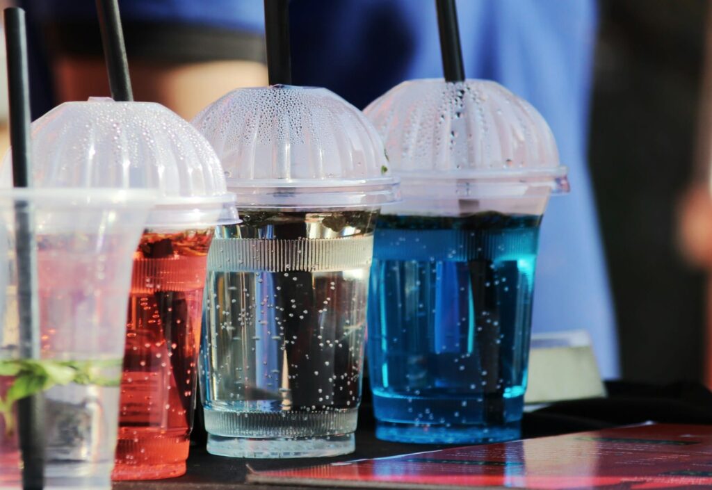 Choosing the right party cup wholesaler for your needs