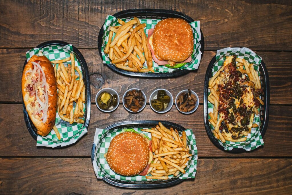 PP packaging is ideal for hot food applications thanks to its excellent heat resistance and microwave safety