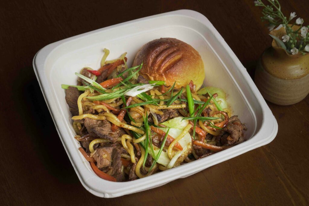 Disposable Salad Container Made from Sugarcane Pulp